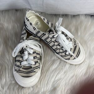 Rocket Dog Jazzin' Woven Black Striped Sneakers‎ Sz 6